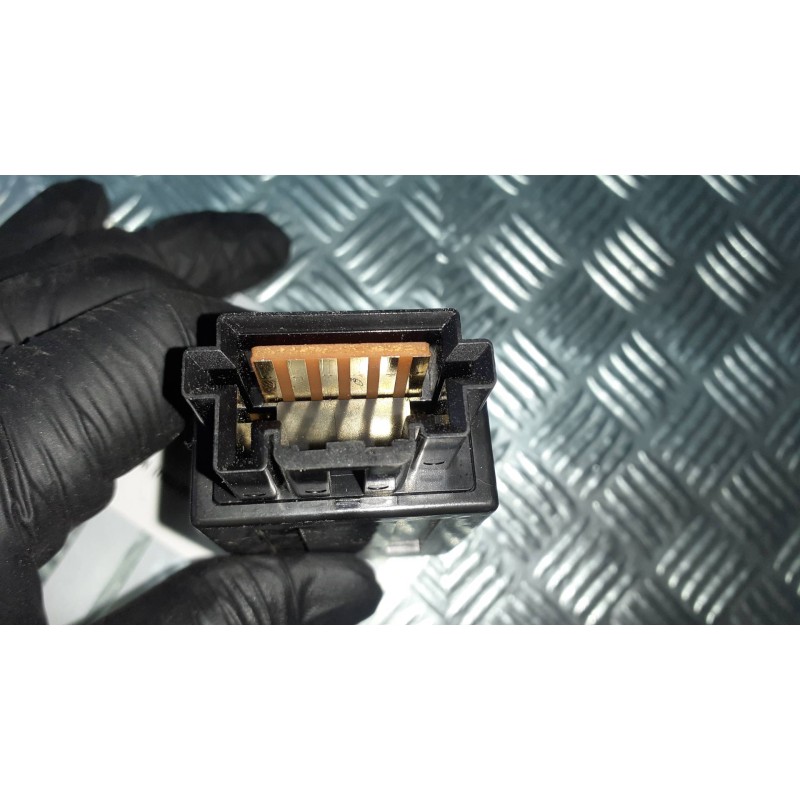 Recambio de interruptor para mitsubishi montero pinin (h60/h70) 1800 gdi (3-ptas.) referencia OEM IAM 0K02  ANTINIEBLAS