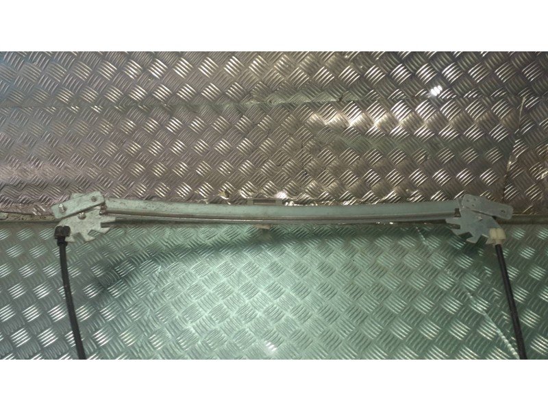 Recambio de elevalunas delantero izquierdo para audi a6 berlina (4b2) referencia OEM IAM 0130821775  ELECTRICO Recambio de elevalunas delantero izquierdo para audi a6 berlina (4b2) referencia OEM IAM 0130821775  ELECTRICO