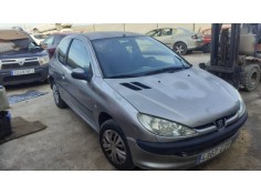 peugeot 206 berlina del año 2004 2