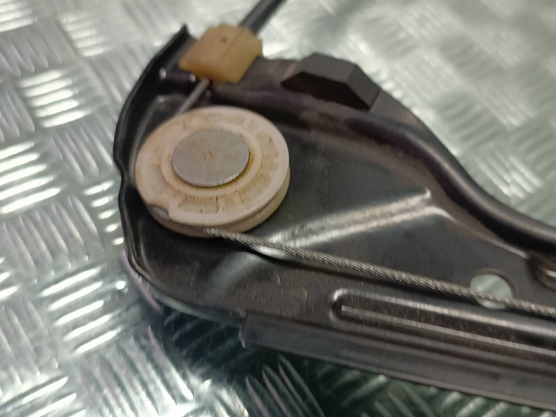 Recambio de elevalunas delantero izquierdo para volkswagen golf vii lim. referencia OEM IAM 5G4843461H  SIN MOTOR