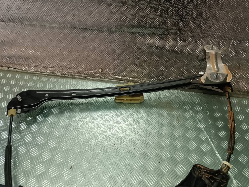 Recambio de elevalunas delantero izquierdo para volkswagen golf vii lim. referencia OEM IAM 5G4843461H  SIN MOTOR