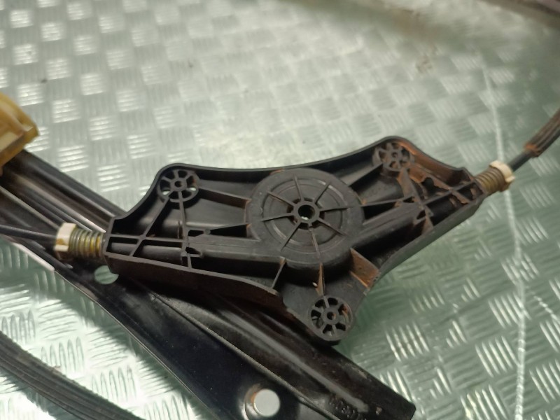 Recambio de elevalunas delantero izquierdo para volkswagen golf vii lim. referencia OEM IAM 5G4843461H  SIN MOTOR