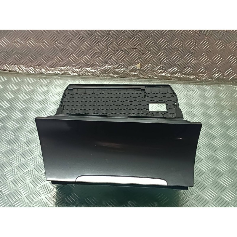 Recambio de guantera para volkswagen golf vii lim. referencia OEM IAM 5G1863391  