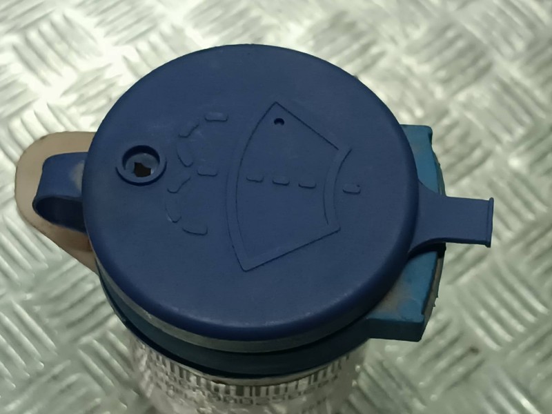 Recambio de deposito limpia para volkswagen golf vii lim. referencia OEM IAM   