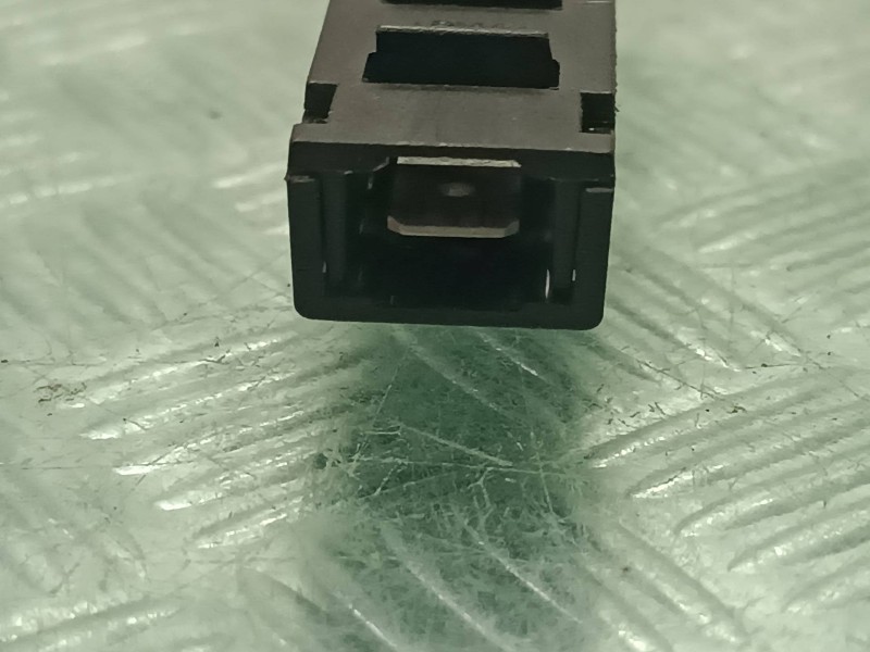 Recambio de sensor para volkswagen golf vii lim. referencia OEM IAM 5N0035570  