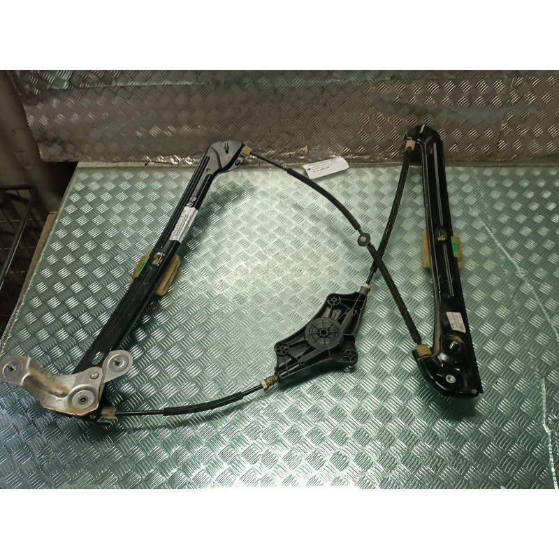 Recambio de elevalunas delantero derecho para volkswagen golf vii lim. referencia OEM IAM 5G4837462H  SIN MOTOR