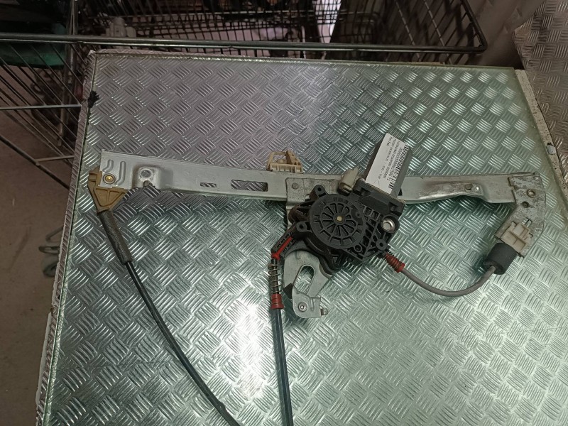 Recambio de elevalunas delantero izquierdo para peugeot 206 berlina xs referencia OEM IAM   