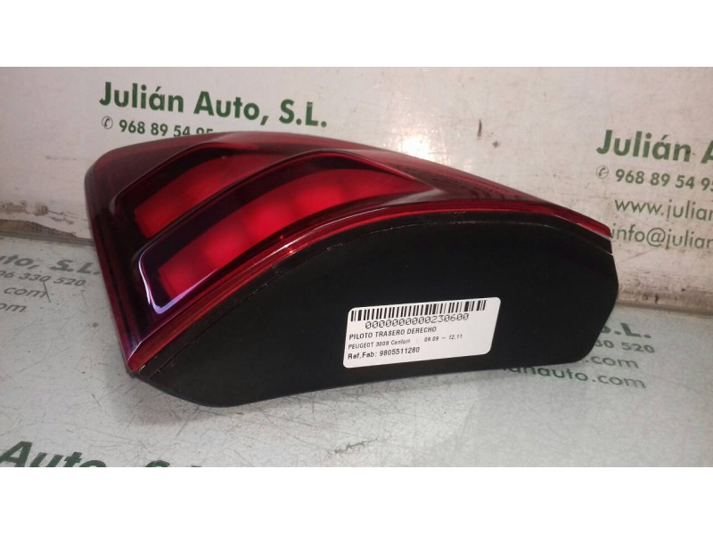 Recambio de piloto trasero derecho interior para peugeot 3008 confort referencia OEM IAM 9805511280 81300201 PORTON