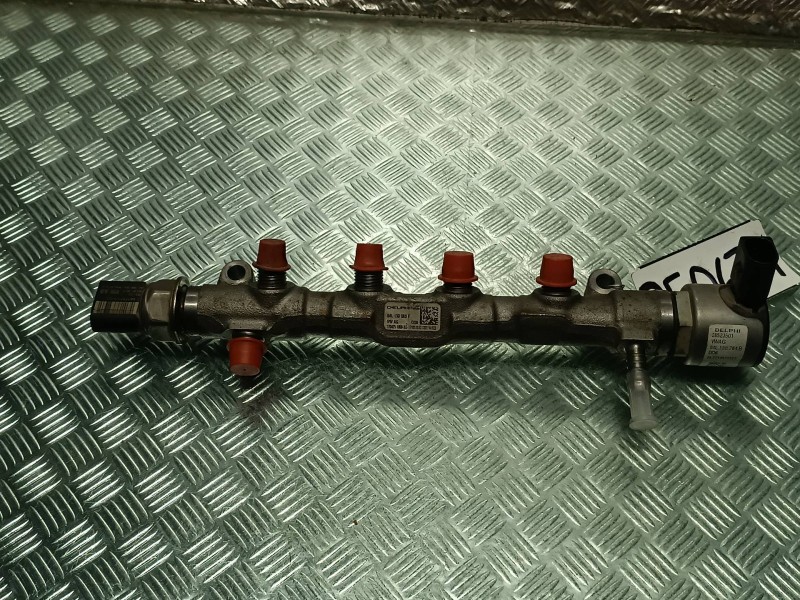 Recambio de rampa inyectora para volkswagen golf vii lim. referencia OEM IAM 04L130089F 04L906054 661707114123