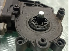 Recambio de motor elevalunas delantero derecho para citroen xsara picasso 2.0 hdi sx referencia OEM IAM 0130821762   2