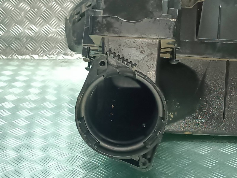 Recambio de filtro aire para volkswagen golf vii lim. referencia OEM IAM 5G0129607S 5G0129620B 