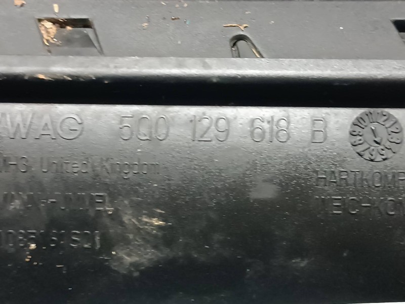 Recambio de filtro aire para volkswagen golf vii lim. referencia OEM IAM 5G0129607S 5G0129620B 