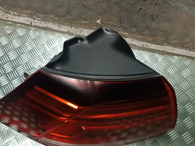 Recambio de piloto trasero izquierdo para volkswagen golf vii lim. referencia OEM IAM 5G0945095Q 5G0945311B 