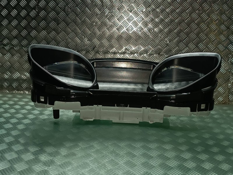 Recambio de cuadro instrumentos para peugeot 308 referencia OEM IAM 9825206280 0166084849 