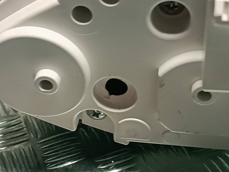 Recambio de cuadro instrumentos para peugeot 308 referencia OEM IAM 9825206280 0166084849 