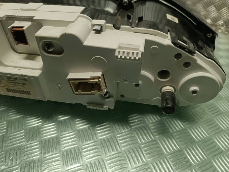 Recambio de cuadro instrumentos para peugeot 308 referencia OEM IAM 9825206280 0166084849 