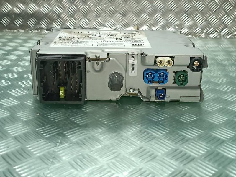 Recambio de sistema navegacion gps para peugeot 308 referencia OEM IAM 9821908880 10R516110 CONTINENTAL