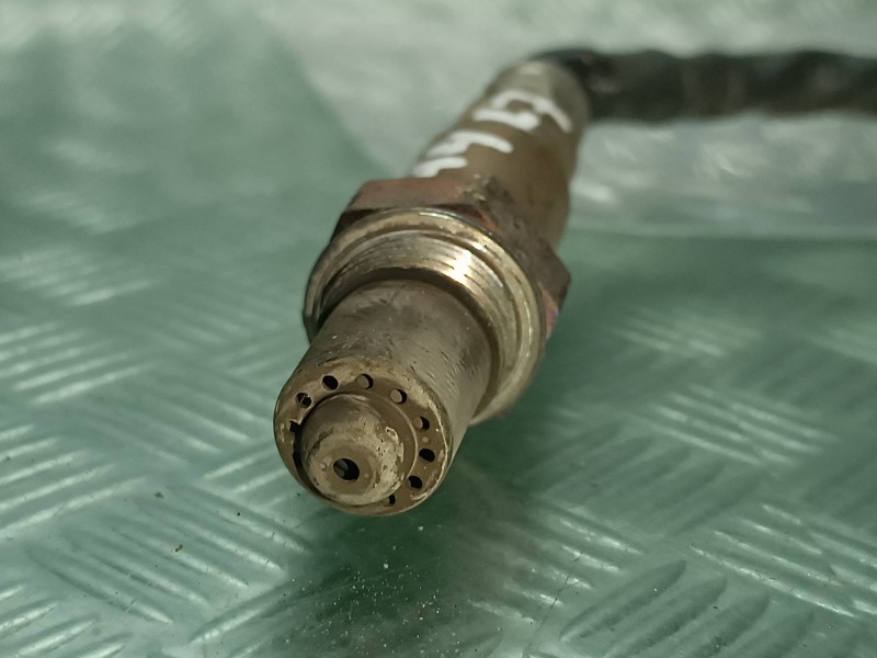 Recambio de sonda lambda para peugeot 308 referencia OEM IAM 9810666880 0258027151 BOSCH