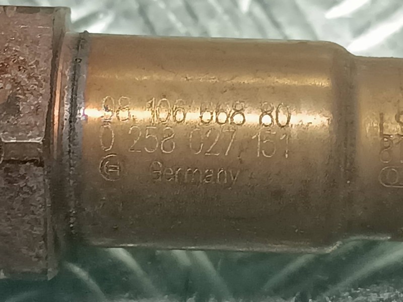 Recambio de sonda lambda para peugeot 308 referencia OEM IAM 9810666880 0258027151 BOSCH