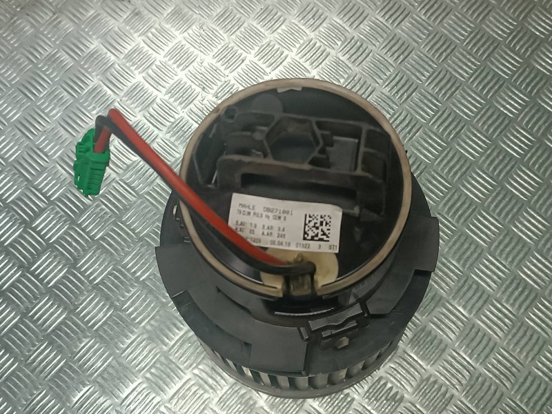 Recambio de motor calefaccion para peugeot 308 referencia OEM IAM DB271001  
