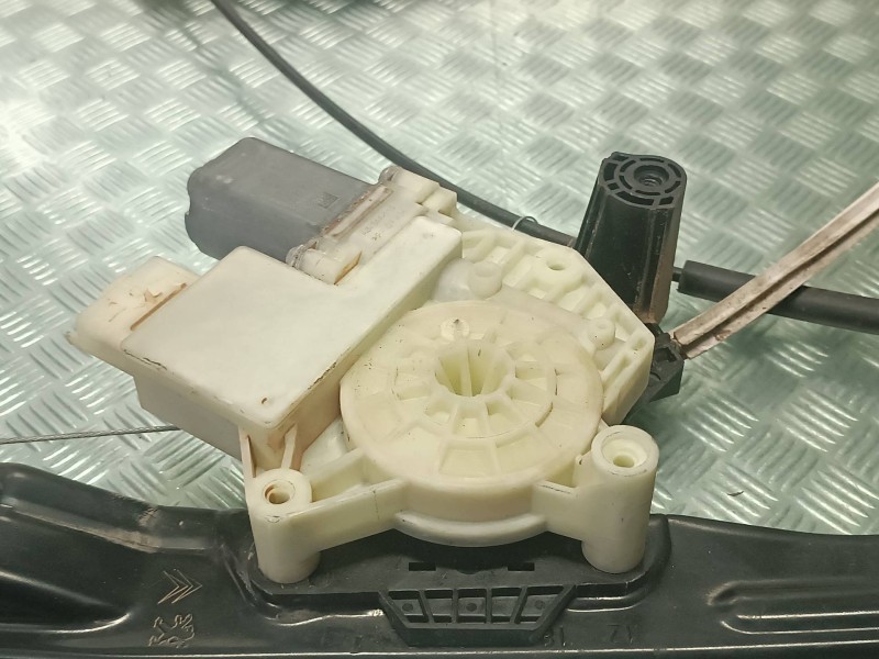 Recambio de elevalunas delantero izquierdo para peugeot 308 referencia OEM IAM 122424AVD 9816273280 CON MOTOR