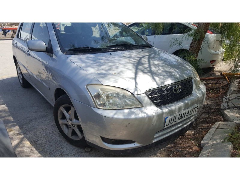 toyota corolla (e12) del año 2003
