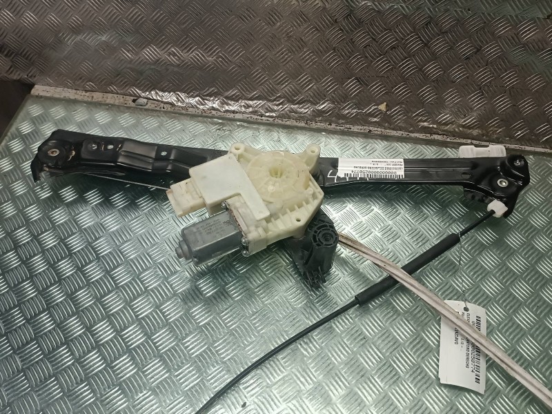 Recambio de elevalunas delantero derecho para peugeot 308 referencia OEM IAM 122425AVG 9816273080 CON MOTOR