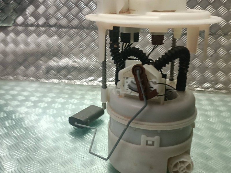 Recambio de aforador para peugeot 308 referencia OEM IAM 9674699980 180940100080 100102766AM