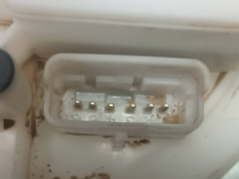 Recambio de aforador para peugeot 308 referencia OEM IAM 9674699980 180940100080 100102766AM