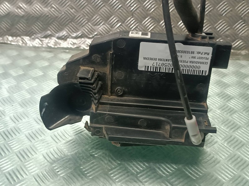 Recambio de cerradura puerta delantera derecha para peugeot 308 referencia OEM IAM 9810309380  