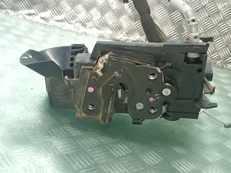 Recambio de cerradura puerta delantera derecha para peugeot 308 referencia OEM IAM 9810309380  