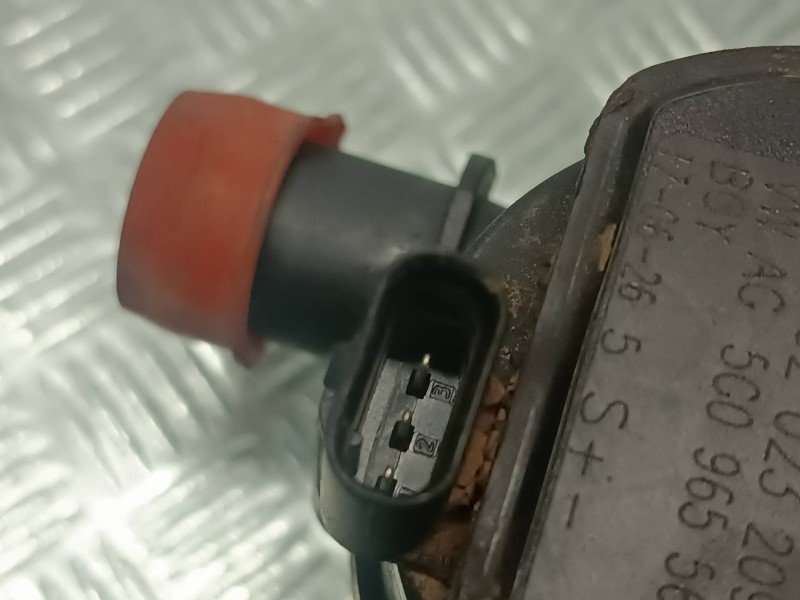 Recambio de bomba agua para volkswagen golf vii lim. referencia OEM IAM 0392023209 5G0965567 BOSCH