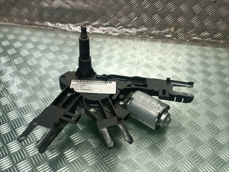 Recambio de mando limpia para peugeot 308 referencia OEM IAM 0390205010 9819523180 BOSCH