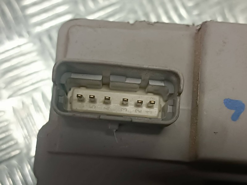 Recambio de cerradura puerta delantera derecha para peugeot 206 berlina xs referencia OEM IAM   