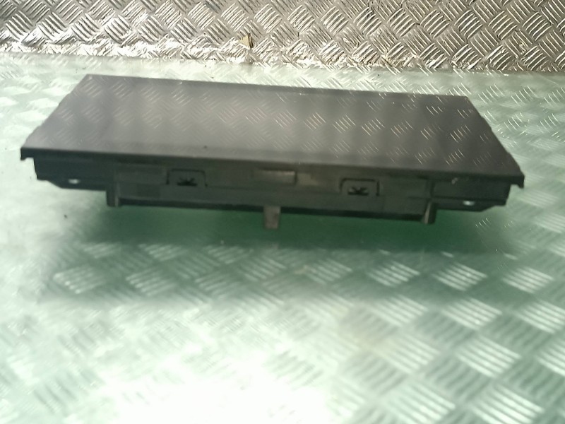 Recambio de pantalla multifuncion para peugeot 308 referencia OEM IAM 982429858000  VALEO