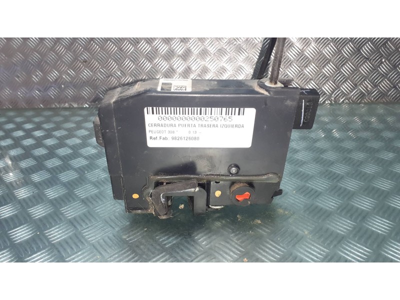 Recambio de cerradura puerta trasera izquierda para peugeot 308 referencia OEM IAM 9826126080  