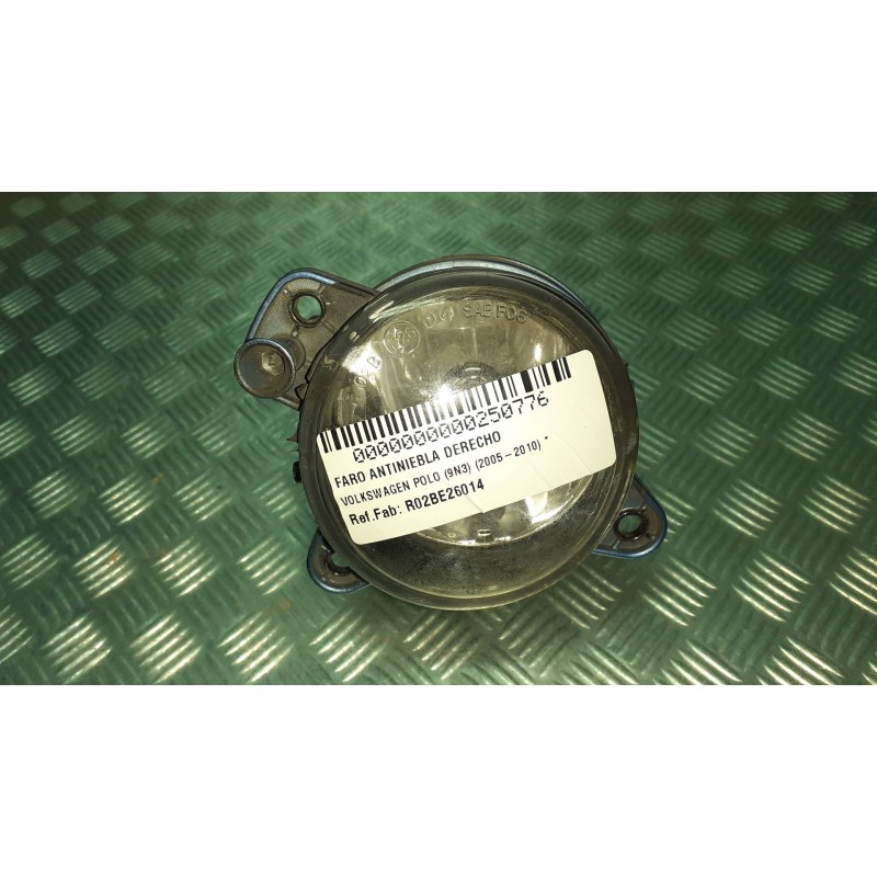 Recambio de faro antiniebla derecho para volkswagen polo (9n3) referencia OEM IAM R02BE26014  