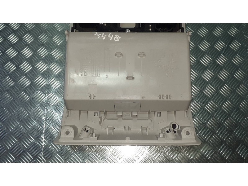 Recambio de luz interior para volkswagen golf vii lim. referencia OEM IAM 5G0868837 5G0867591C 3B0035711B