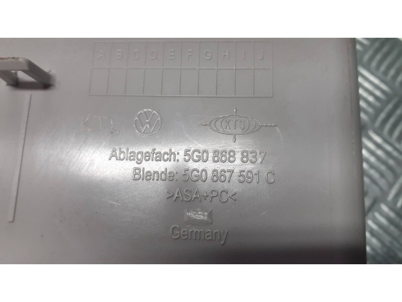 Recambio de luz interior para volkswagen golf vii lim. referencia OEM IAM 5G0868837 5G0867591C 3B0035711B