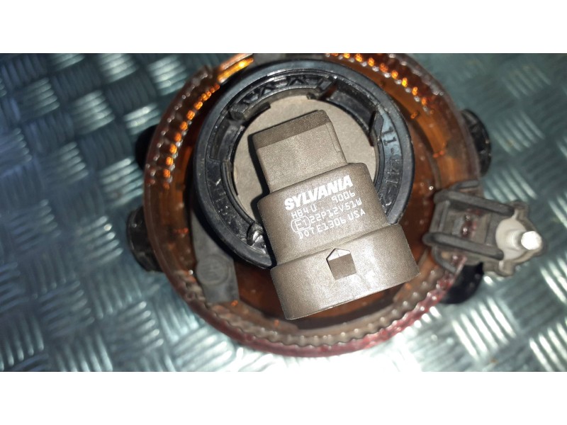 Recambio de faro antiniebla izquierdo para volkswagen polo (9n3) referencia OEM IAM 084412035L 114412035N 034412035N0