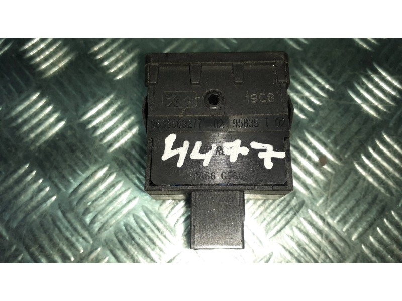 Recambio de mando regulacion faros para peugeot 308 referencia OEM IAM 9636669277  