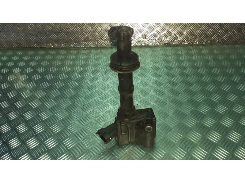 Recambio de bobina encendido para peugeot 308 referencia OEM IAM 9808653680  
