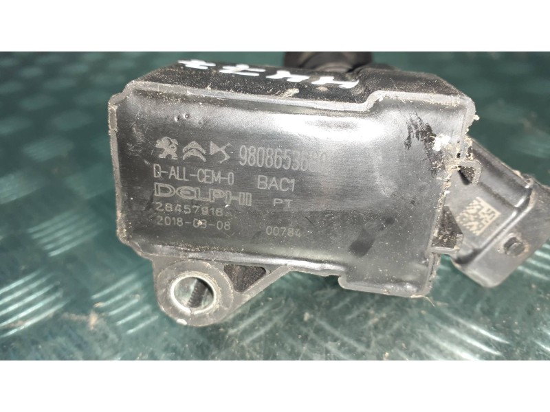 Recambio de bobina encendido para peugeot 308 referencia OEM IAM 9808653680  
