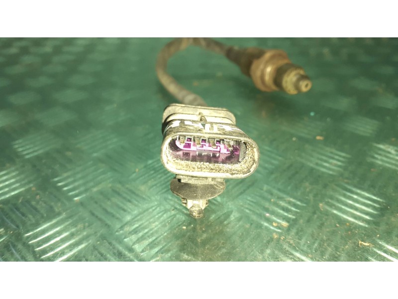 Recambio de sonda lambda para peugeot 308 referencia OEM IAM 9813838380 0258030339 