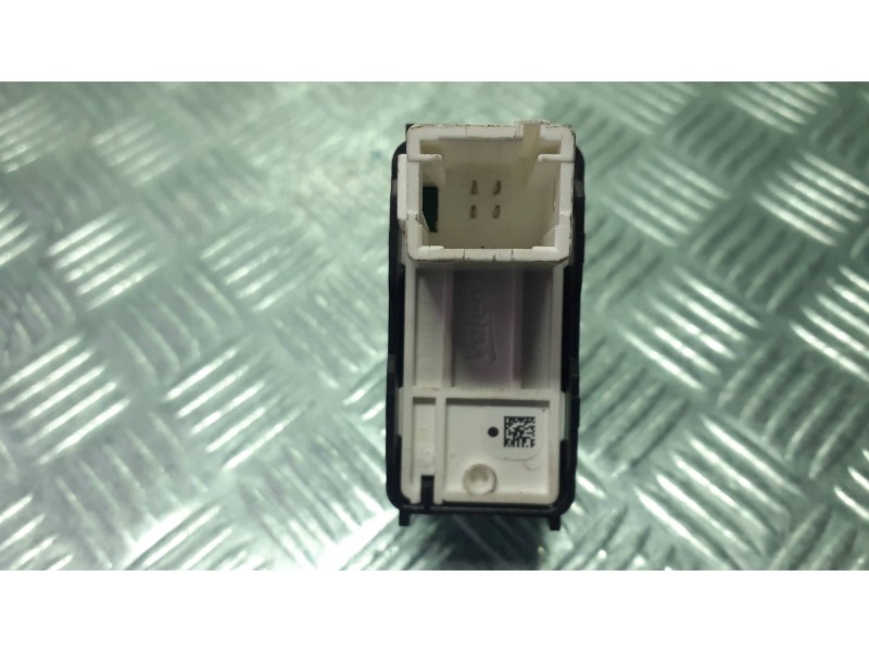 Recambio de mando elevalunas trasero derecho para peugeot 308 referencia OEM IAM 96762292ZD  