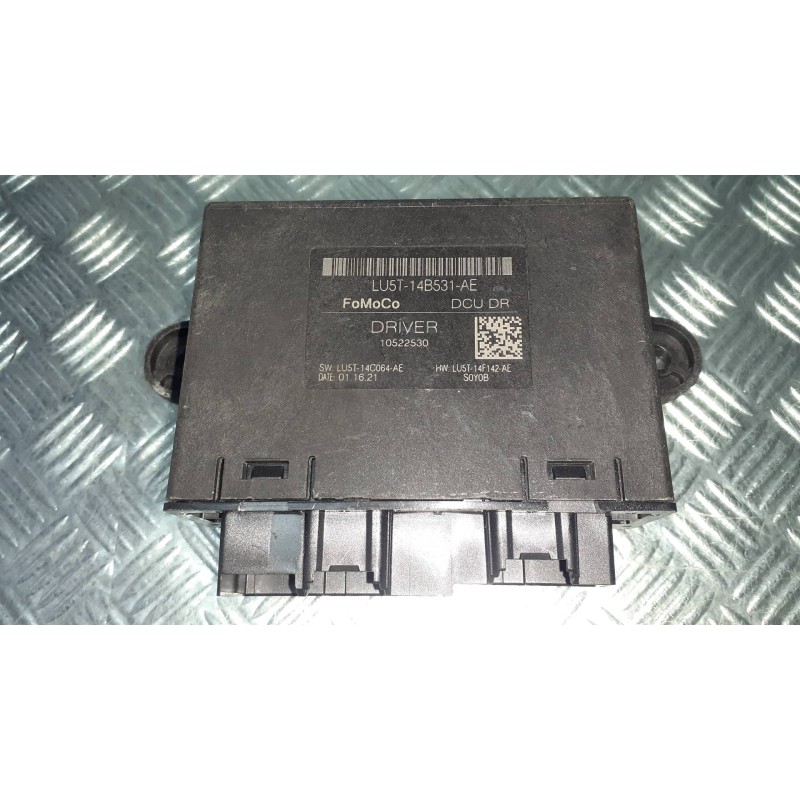 Recambio de modulo electronico para ford puma referencia OEM IAM LU5T14B531AE 10522530 PIUERTA DELANTERO IZQUIERDA