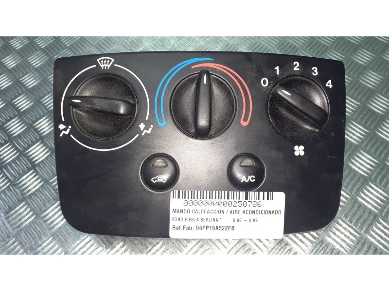 Recambio de mando calefaccion / aire acondicionado para ford fiesta berlina referencia OEM IAM 96FP19A522FB 44ZD4363 WALC03781