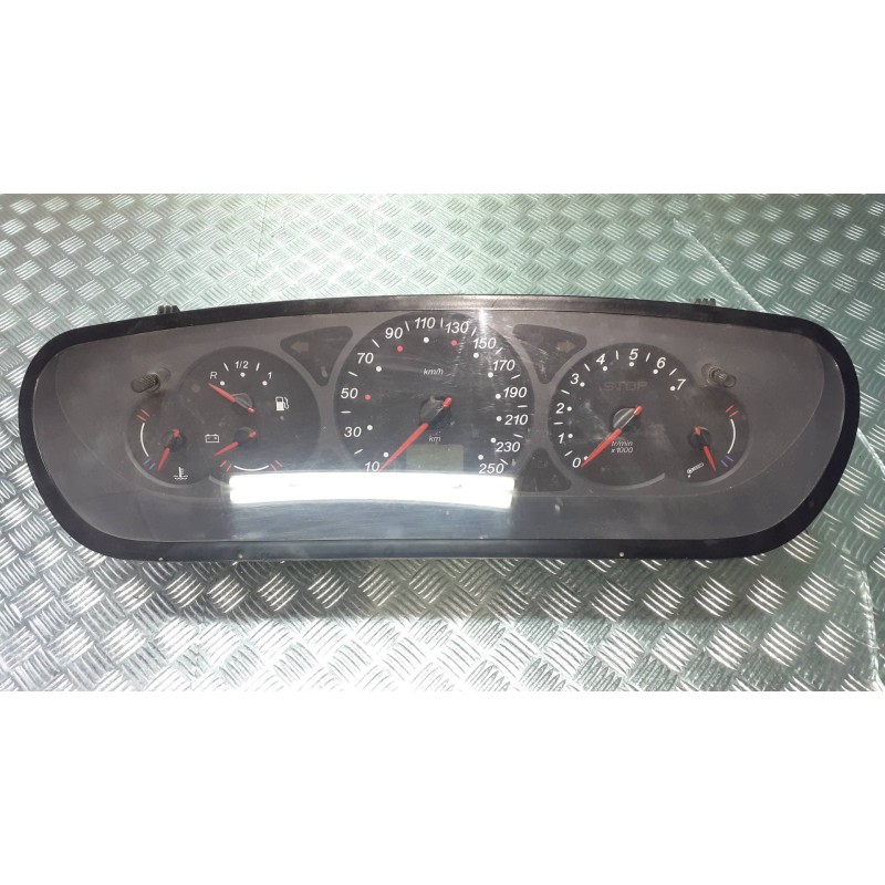 Recambio de cuadro instrumentos para citroen c5 berlina referencia OEM IAM 9635289280  M2D0MJ32