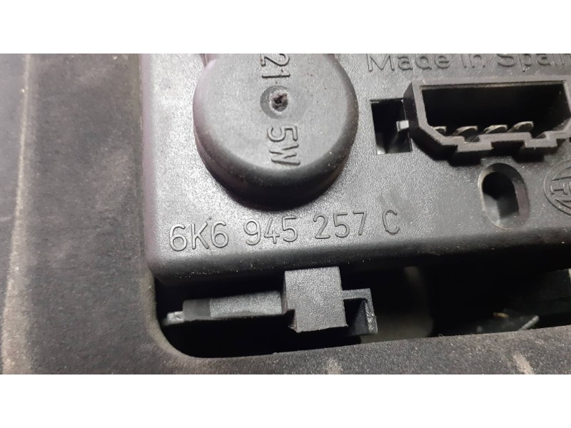 Recambio de piloto trasero izquierdo para seat ibiza referencia OEM IAM 6K6945257C  