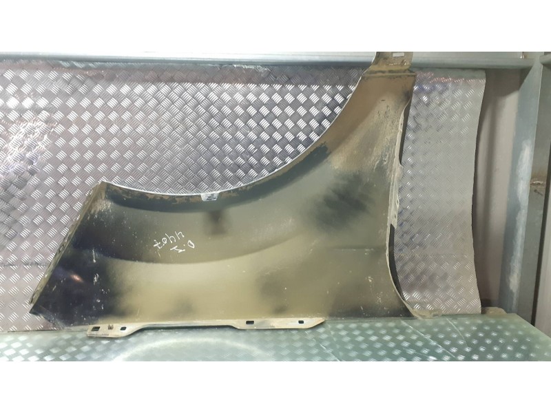 Recambio de aleta delantera izquierda para ford ecosport (cr6) referencia OEM IAM GN15N16016BA  